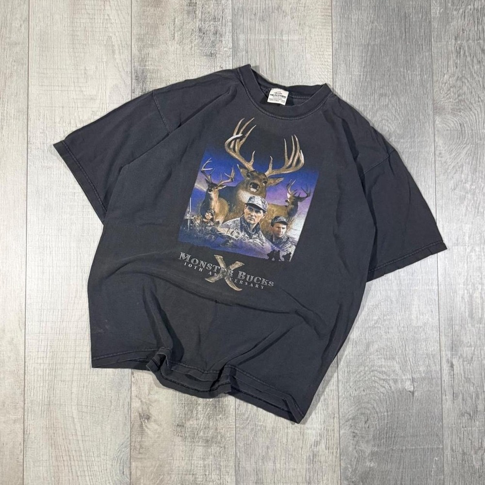 90s rare obscure faded black realtree hunting deer nature wildlife graphic tee